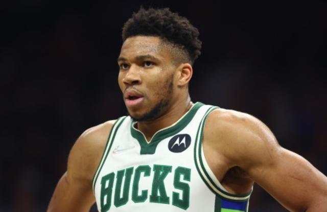 字母哥赛季中期转会湖人？美记：休赛期交易更现实