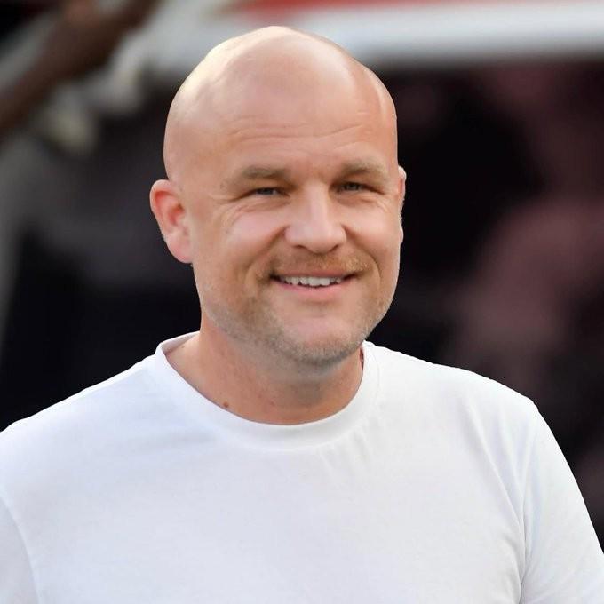 门兴格拉德巴赫官宣：鲁文-施罗德就任新体育总监