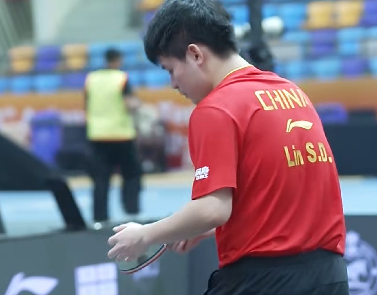 林诗栋3-2逆转篠塚大登！决胜局力挽狂澜助男团扳平比分