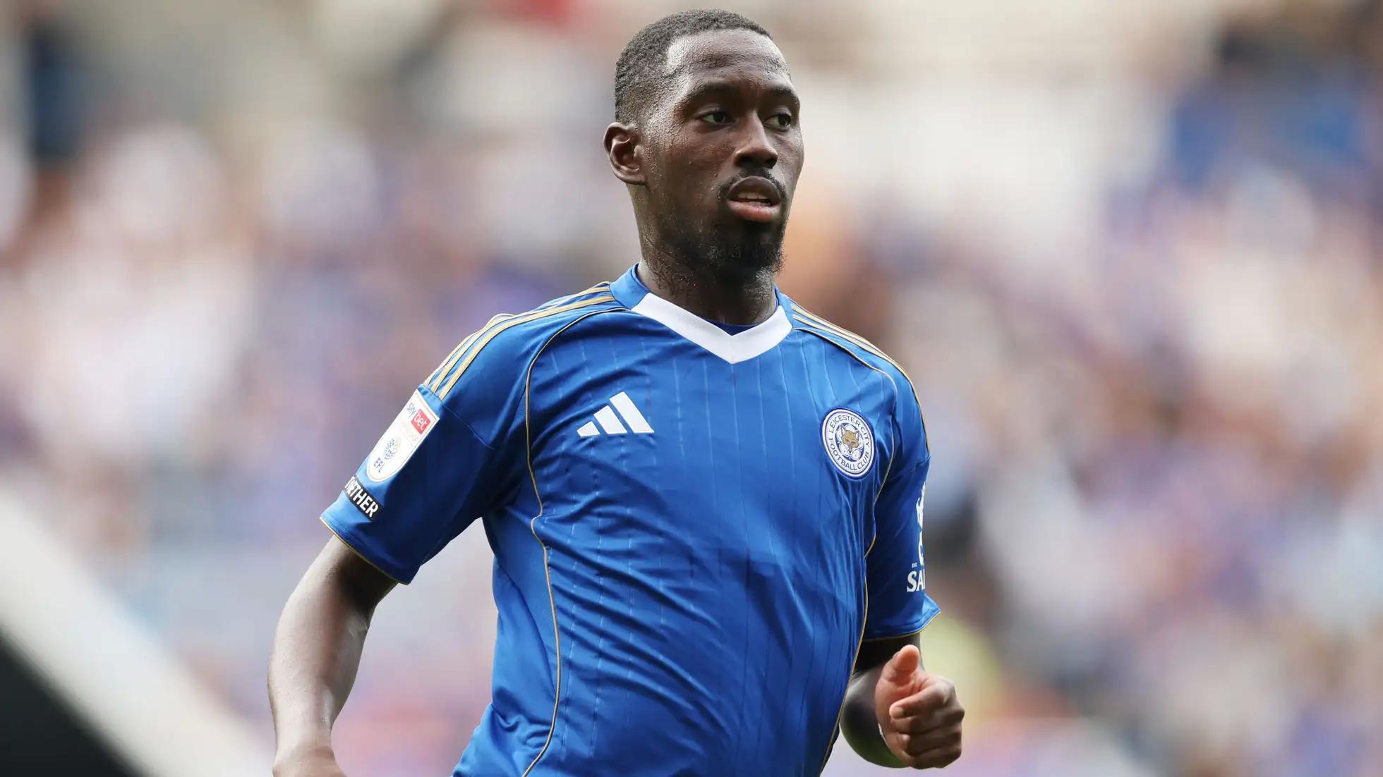 罗马一月转会瞄准莱斯特城中场苏马雷，引援计划曝光