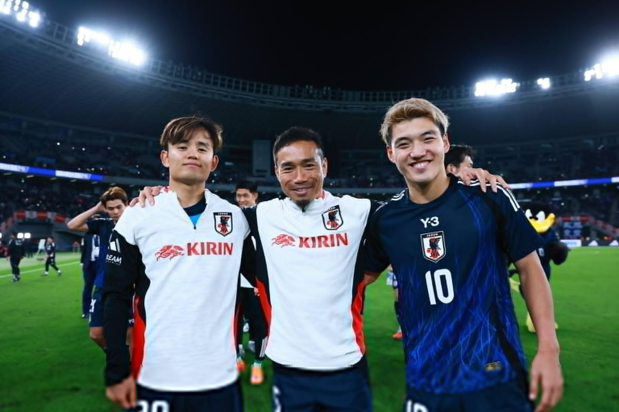 长友佑都：日本3-2逆转巴西 展现顽强斗志与历史突破