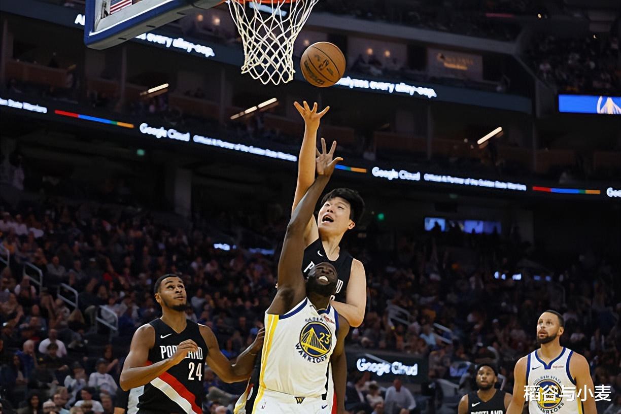 开拓者中锋克林根谈与杨瀚森训练对位：互相竞争促成长，叮嘱保持耐心