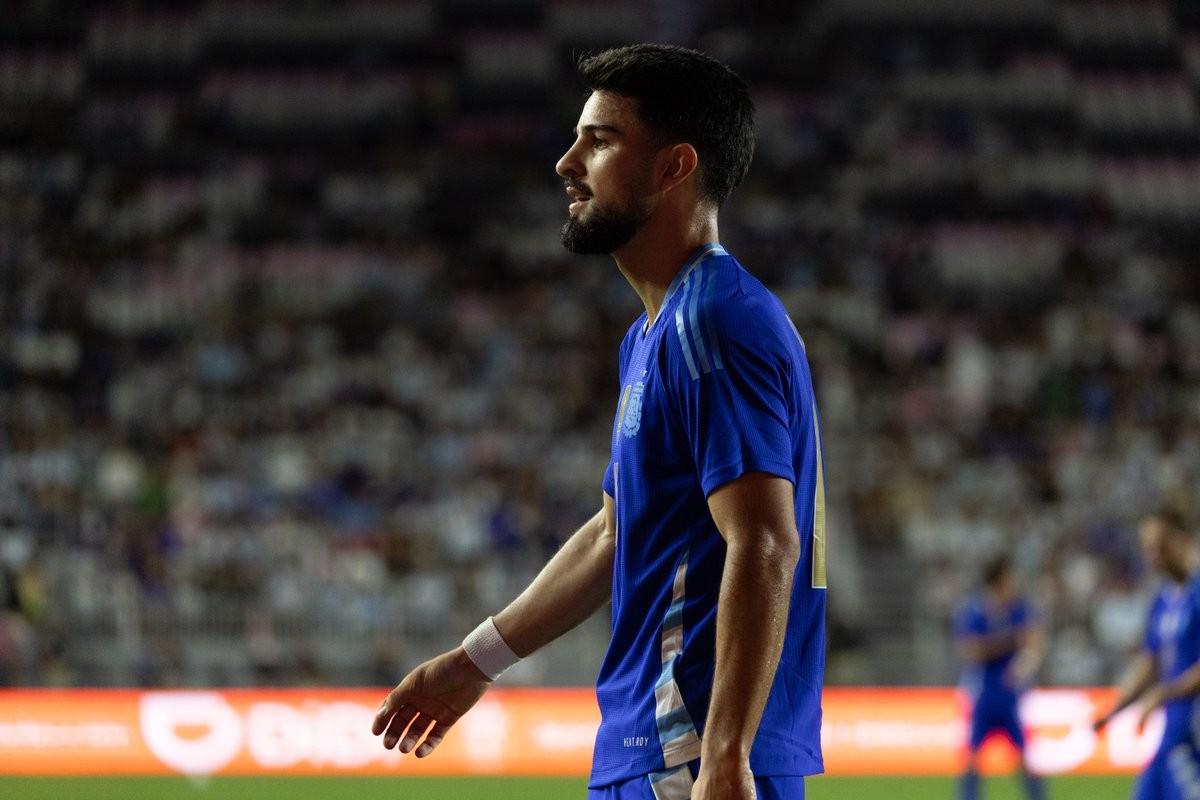 何塞-洛佩斯国家队首秀送助攻，立志追赶队友冲击世界杯