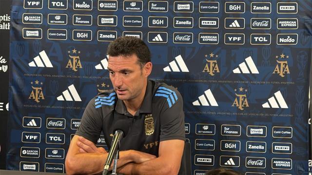 斯卡洛尼：年轻一代是阿根廷队最宝贵财富，球员需以身作则