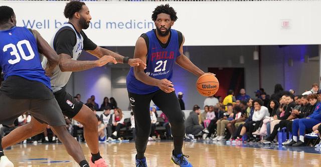 ESPN最新消息：76人谨慎推进恩比德复出，有望揭幕战登场