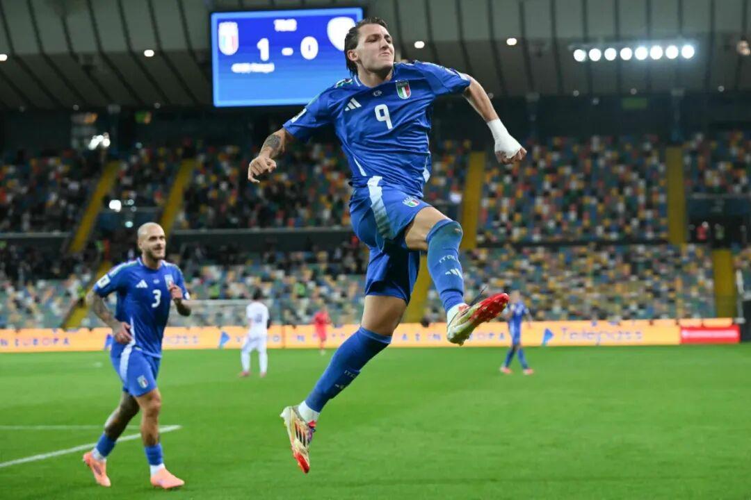 意大利4连胜16球仍需附加赛，蓝衣军团考验升级