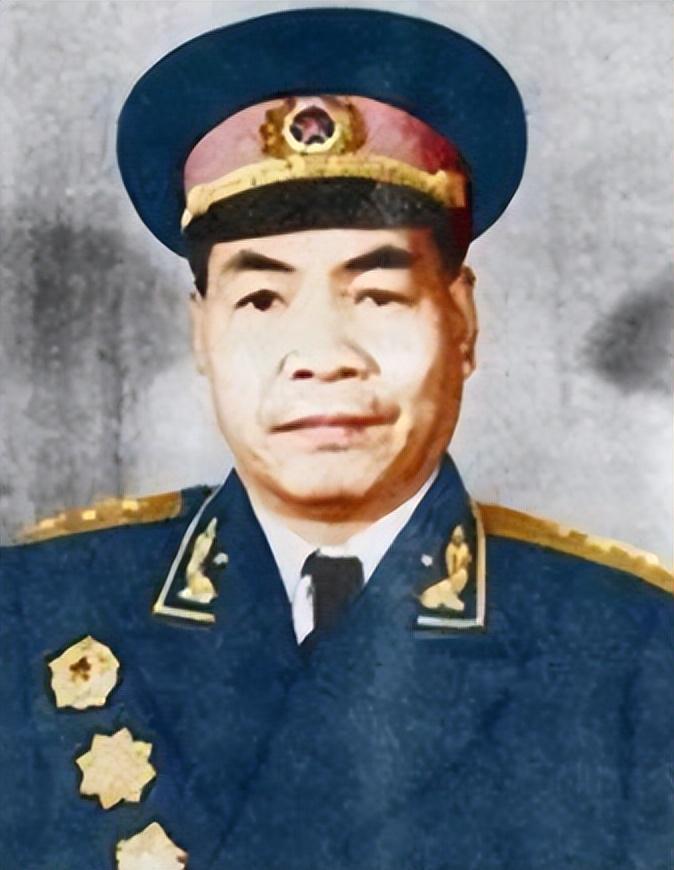 开国上将张宗逊与国民党胡琏：一河之隔的堂兄弟传奇