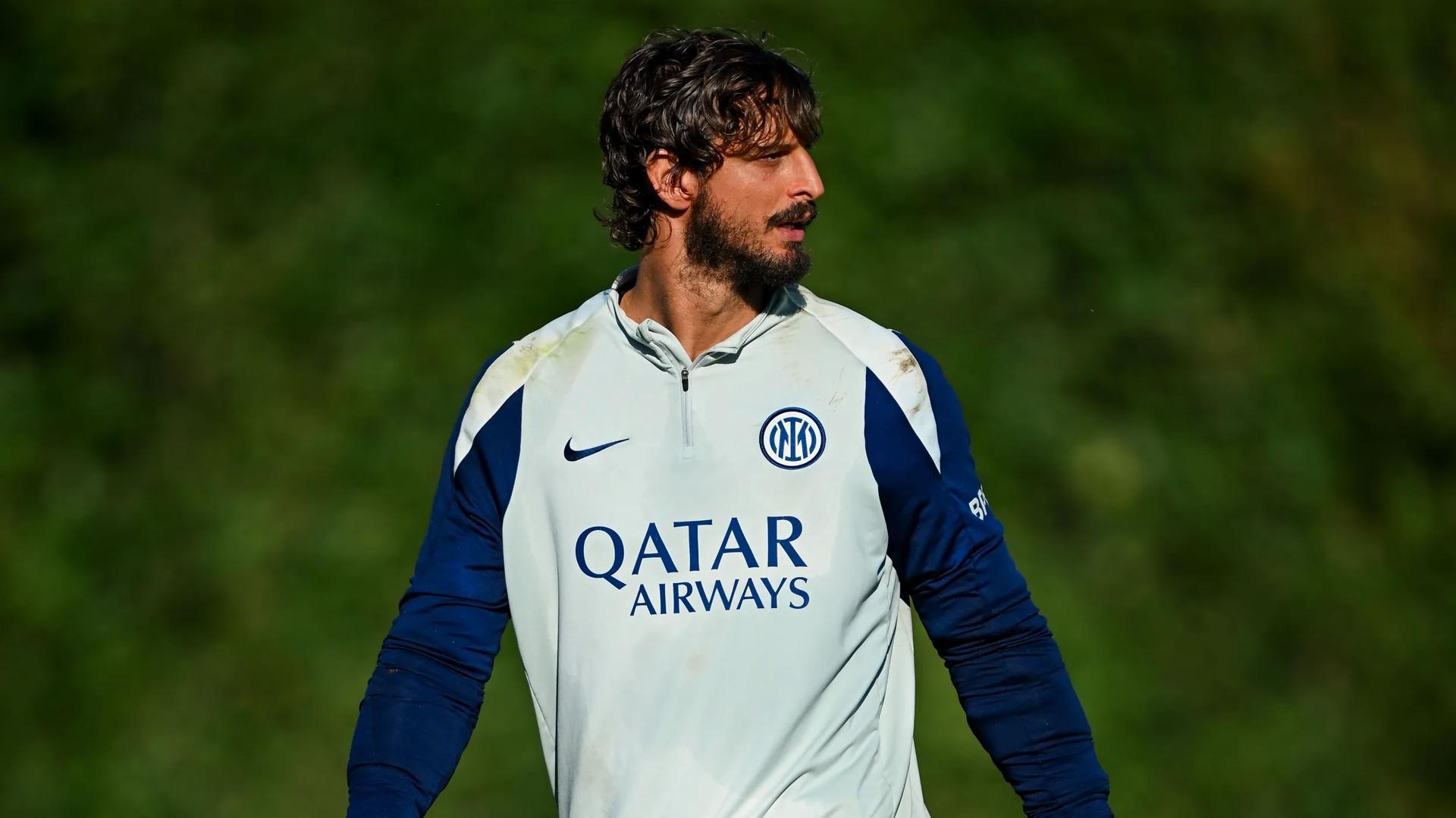 国米门将迪詹纳罗右手腕舟骨骨折 确定接受手术治疗