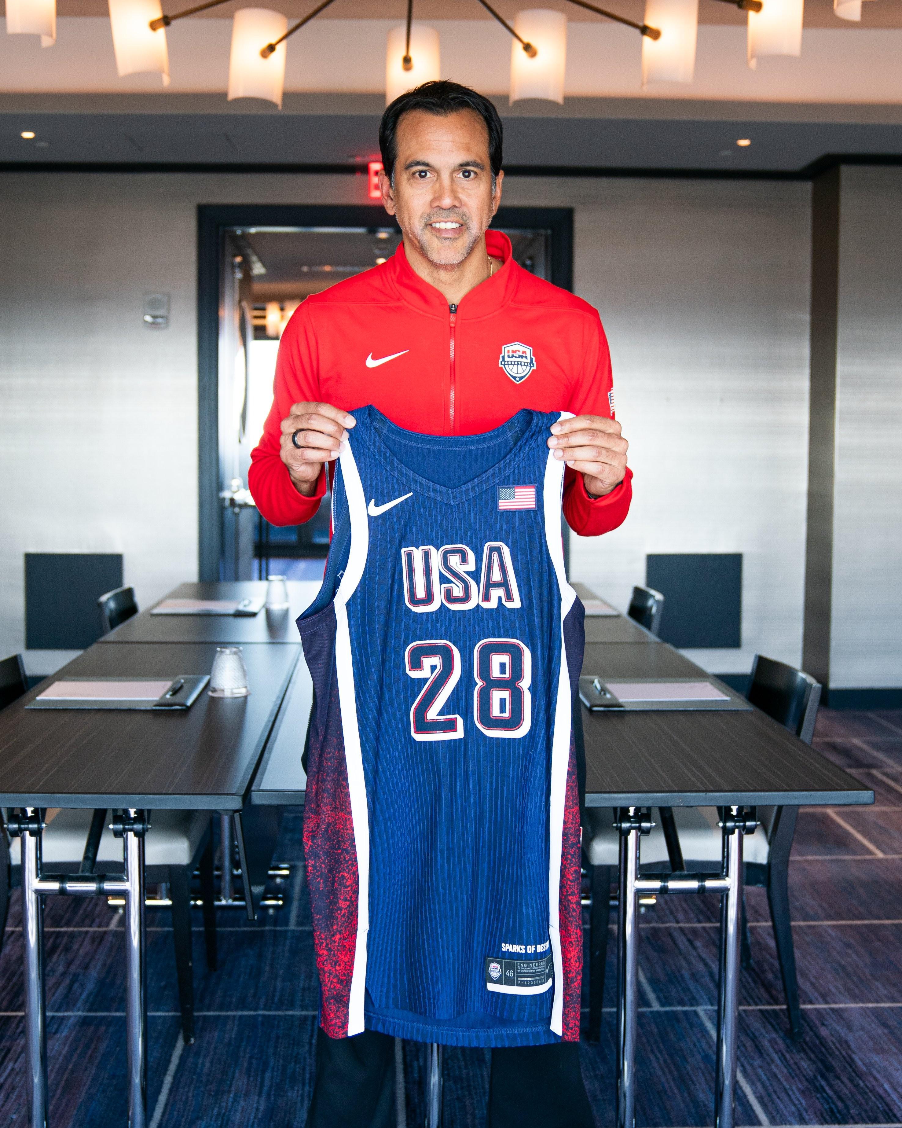 官方确认：斯波尔斯特拉任美国男篮主帅，签约至2028年