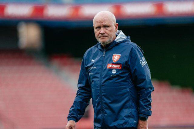 世预赛爆冷！捷克主帅哈谢克因负法罗群岛引咎下课