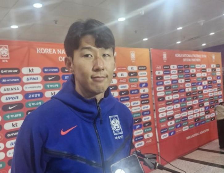 孙兴慜谈韩国2-0胜巴拉圭：不关注日本逆转巴西，专注自身表现