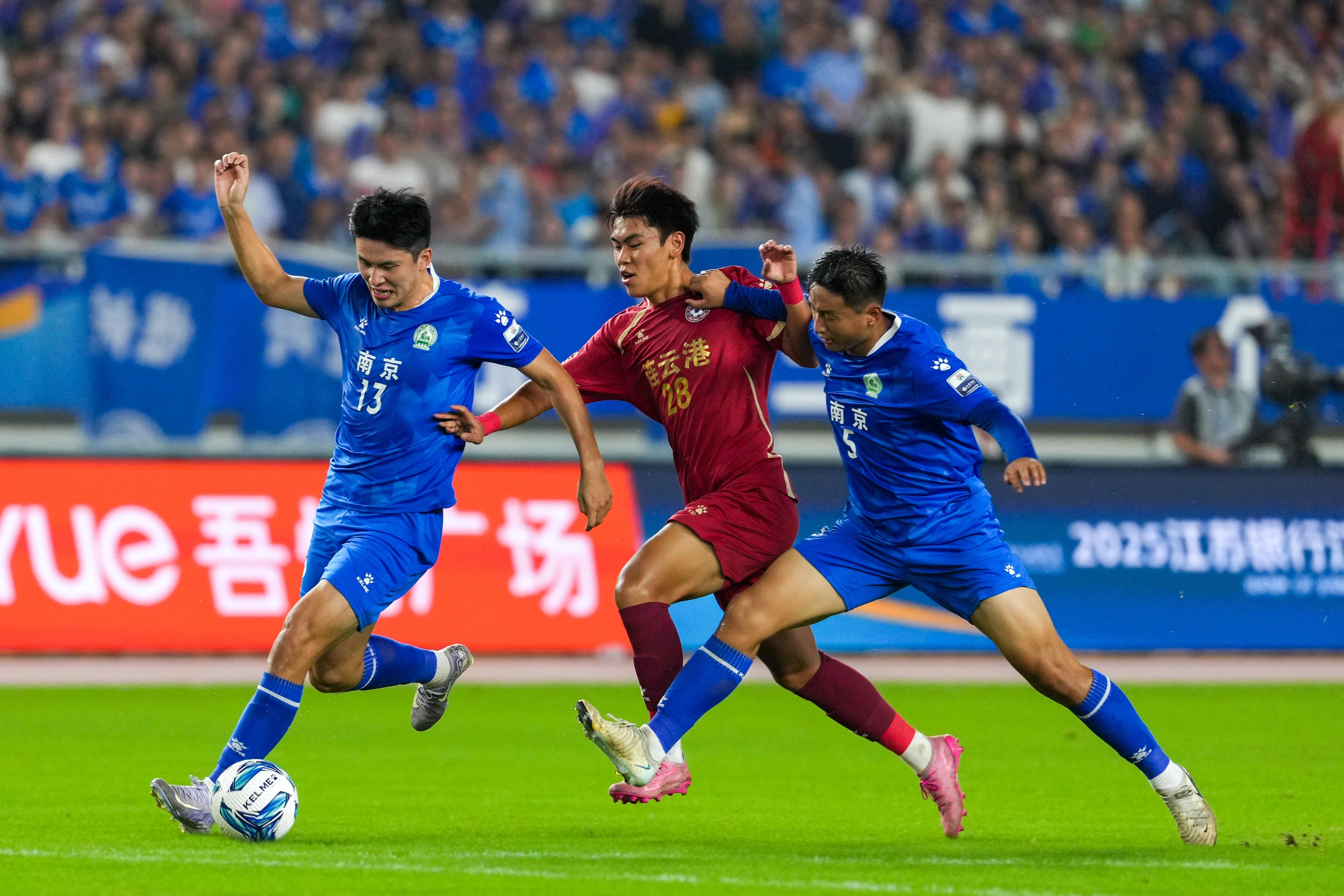 经纬江苏：球衣材质变迁透视产业升级密码