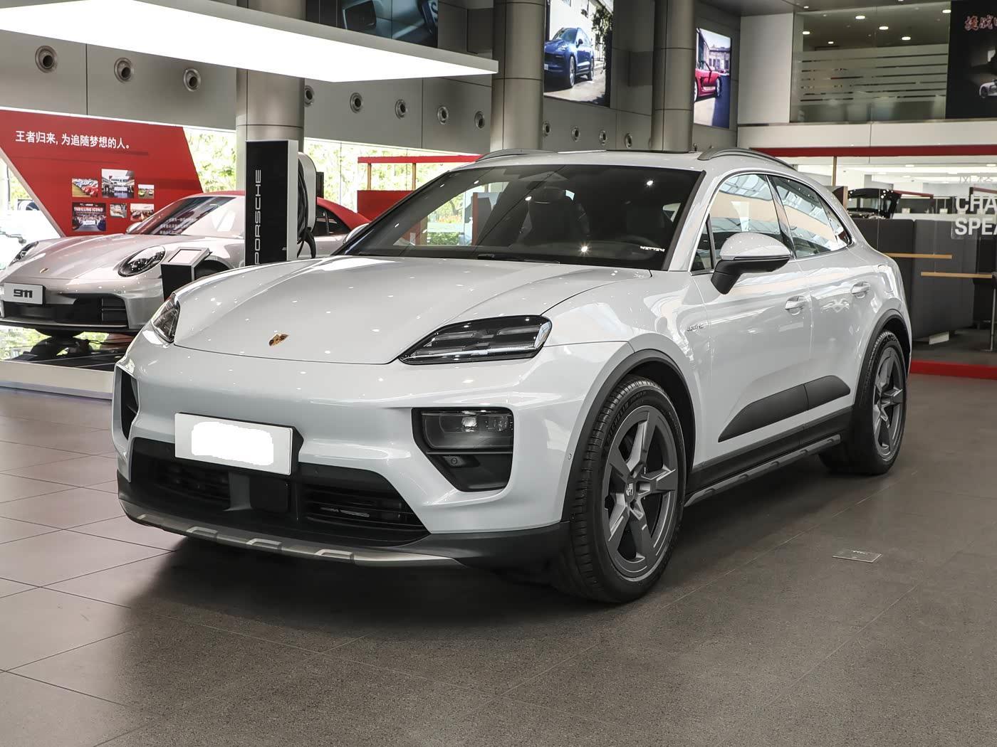 2026款保时捷Macan EV到店！59.8万起售，续航超700Km，双电机四驱