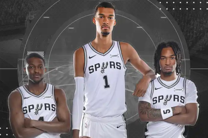 文班亚马身高成NBA未解之谜！官网数据频繁变动引热议