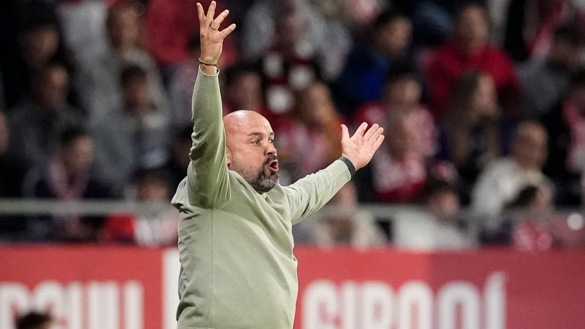 西班牙人主帅马诺洛：从小反感巴萨，忠诚蓝白军团