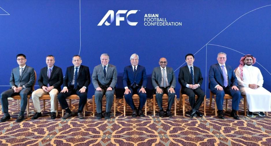 2027亚洲杯规则更新：每场比赛可报名26人，增加3人参赛资格