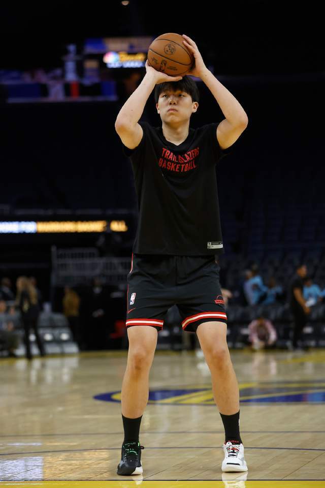 CCTV5直播！开拓者VS爵士季前赛收官，杨瀚森李凯尔中国德比