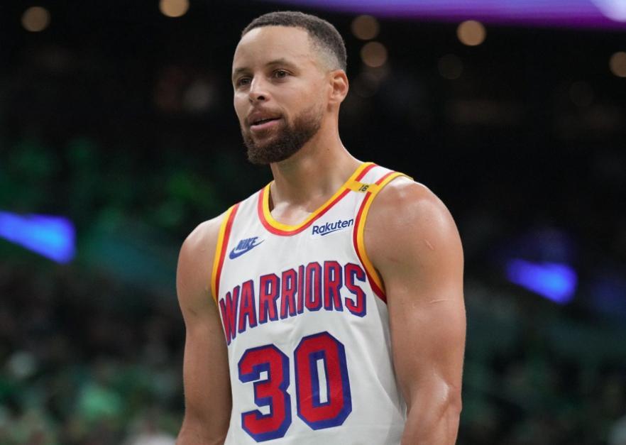 勇士老板惊叹：库里与追梦格林30+岁仍保持巅峰状态