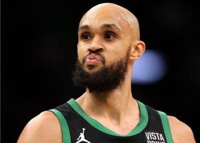 状态火热！怀特6记三分狂轰33分9篮板6助攻，凯尔特人险胜猛龙