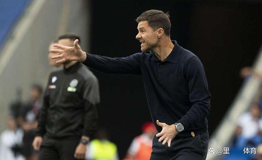 贝林厄姆回归引排兵布阵难题，皇马新帅如何破局？