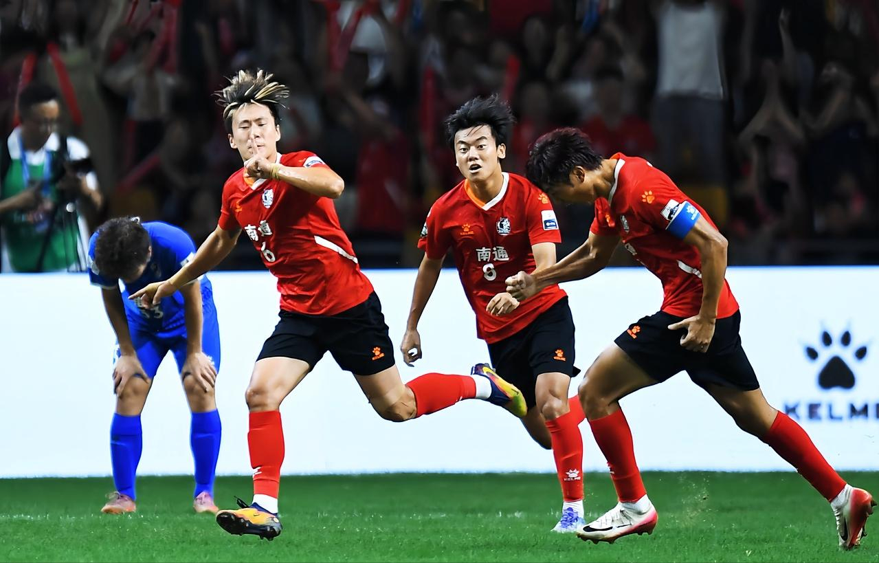 全民聚焦！苏超半决赛引央媒直播，抢票中签率创新低