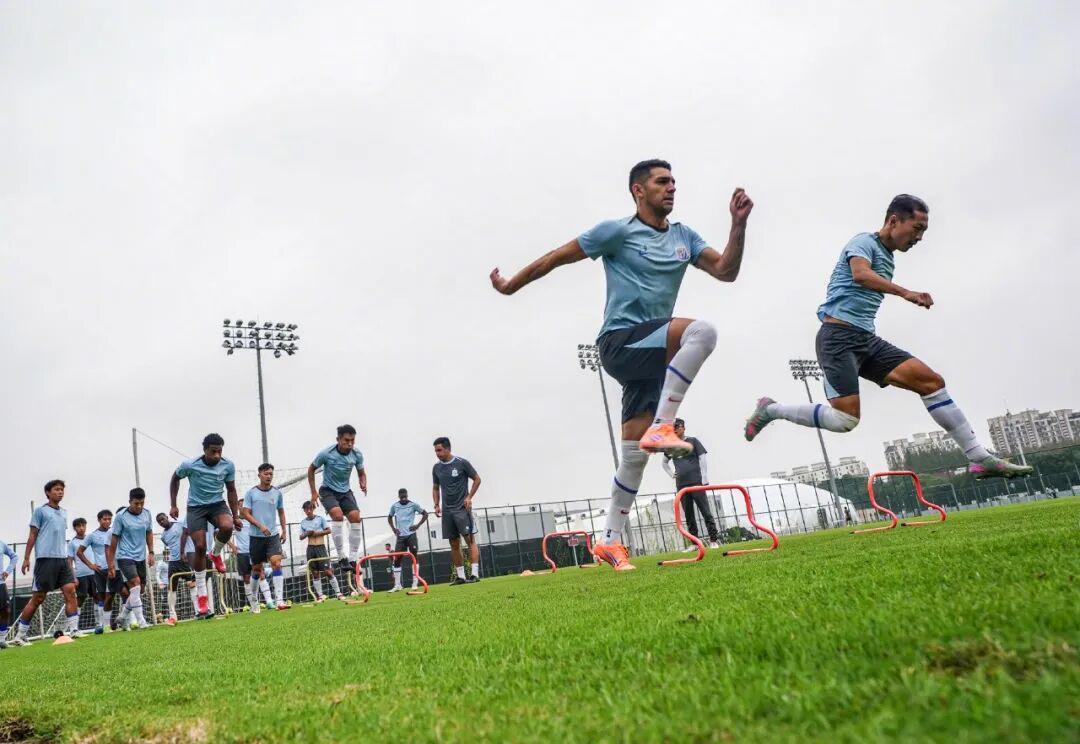 中超争冠关键战前，申花喜迎强援回归