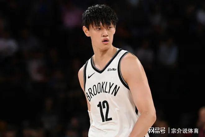 篮网裁掉曾凡博引争议，CBA或迎锋线新星