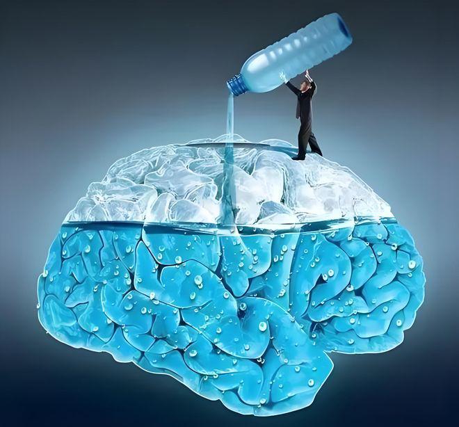 被洗脑后的7大典型表现:如何识别与防范?