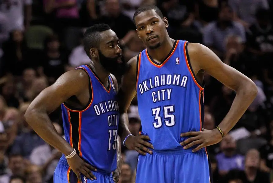 杜兰特谈哈登2012年交易：詹姆斯韦德祝贺太虚伪，雷霆错失冠军