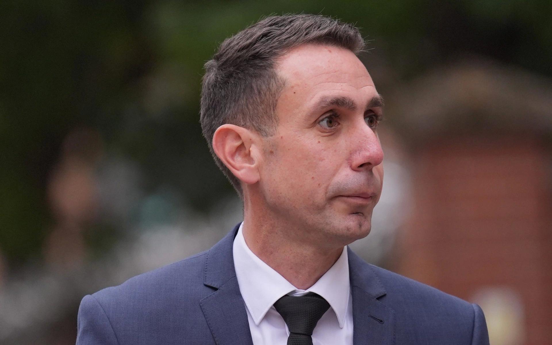 前英超裁判库特：2017年指控无罪，今因儿童淫秽影像认罪