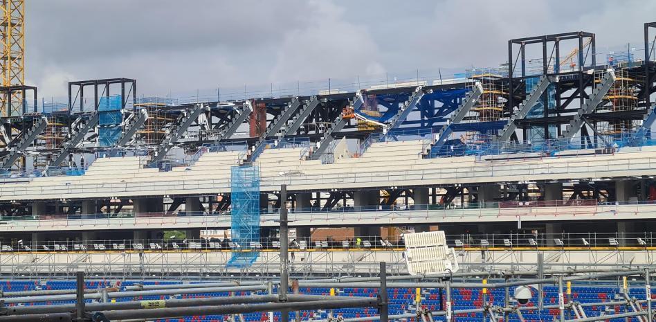 诺坎普球场第三层侧看台建设进展：基础完工，未来容量将提升