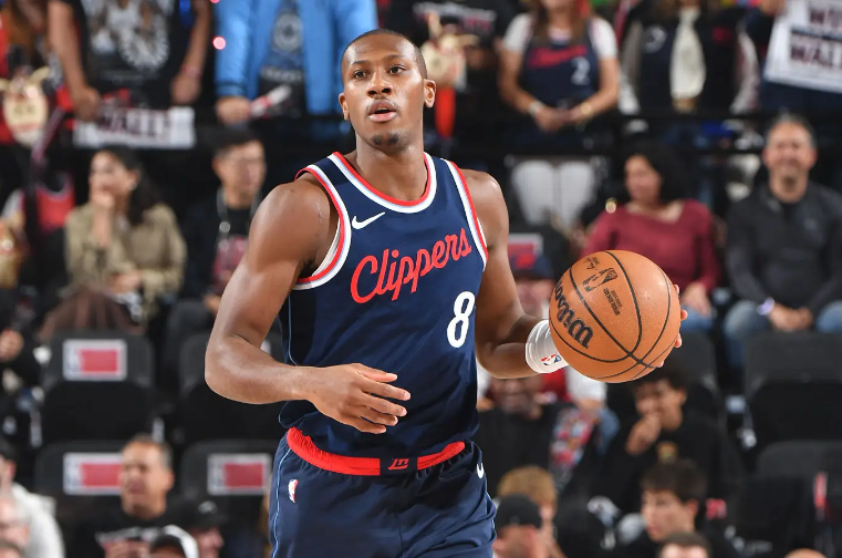 快船后场大闸邓恩：防守强但进攻能力待提升