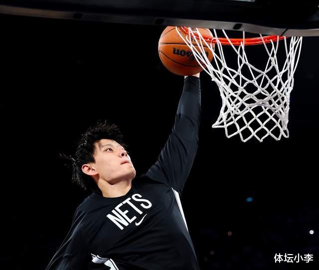 NBA疯狂一夜：曾凡博遭篮网裁员，威少底薪签约国王，勇士裁员两人