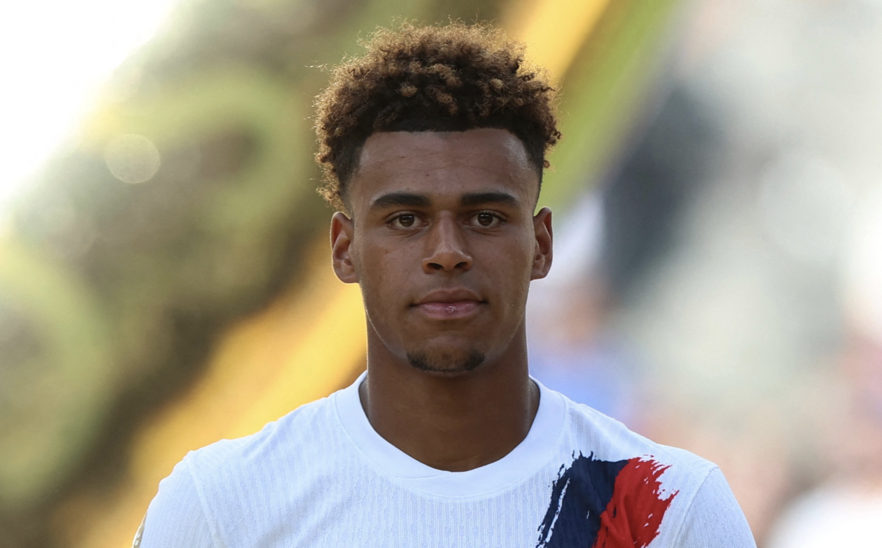 维埃拉力挺杜埃：今年金童奖非他莫属，进步显著