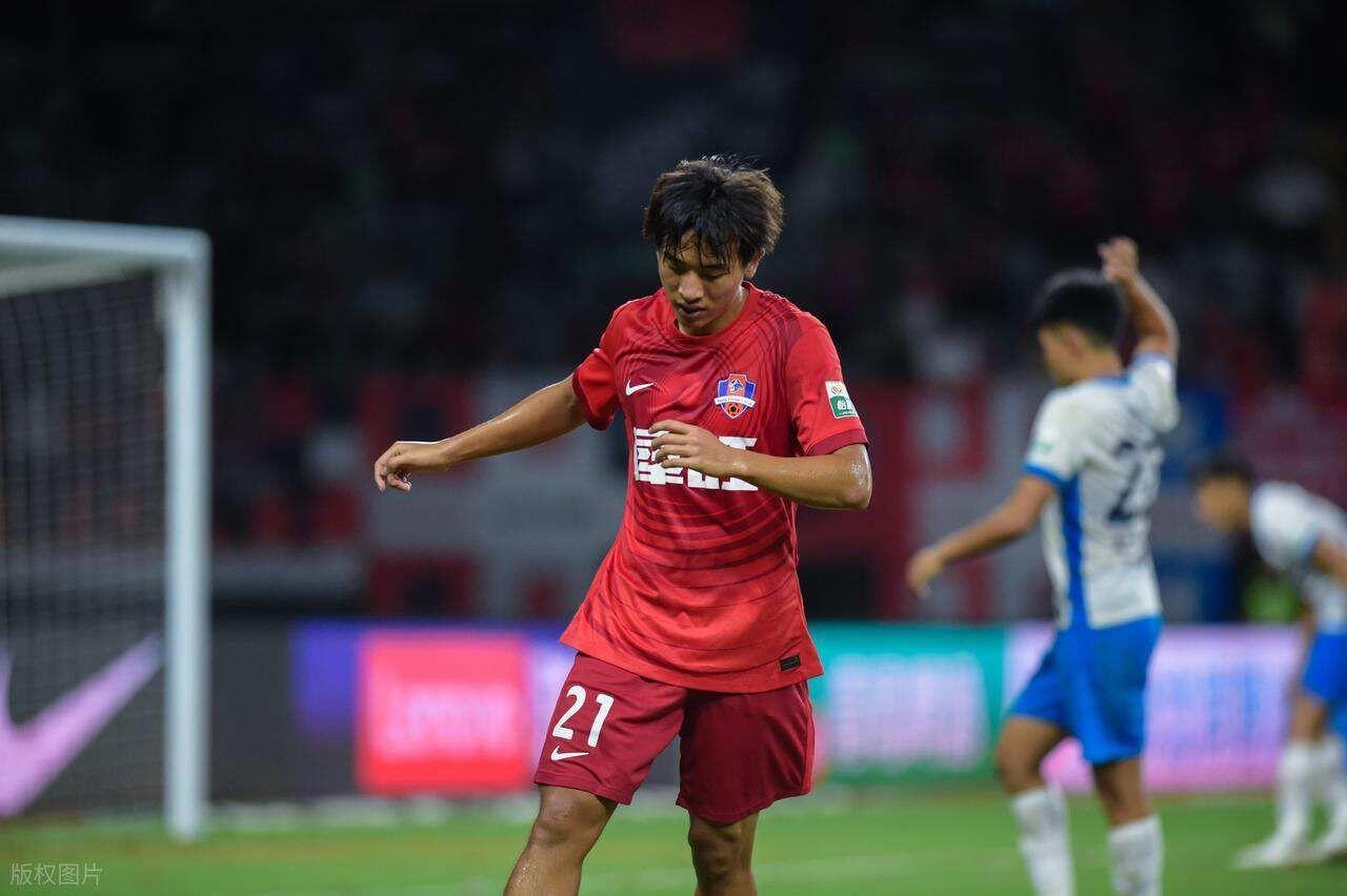 外媒评全球60大足坛新星：中国08后魏祥鑫独苗入选，中超首球引关注