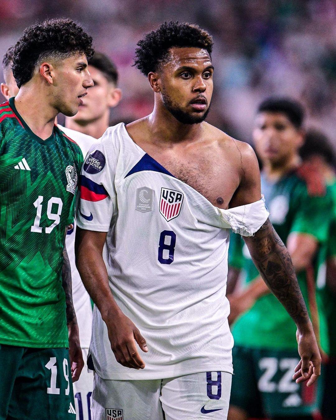 米体：航班延误致麦肯尼归队推迟 尤文备战科莫迎变数