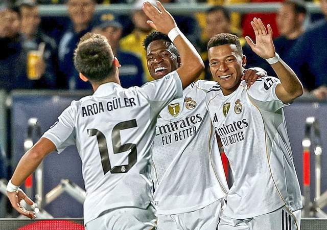 皇马新三巨头火力全开！姆巴佩或破C罗单季61球纪录