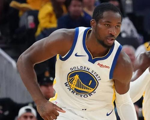 NBA官方处罚：库明加因不当接触裁判被罚35000美元