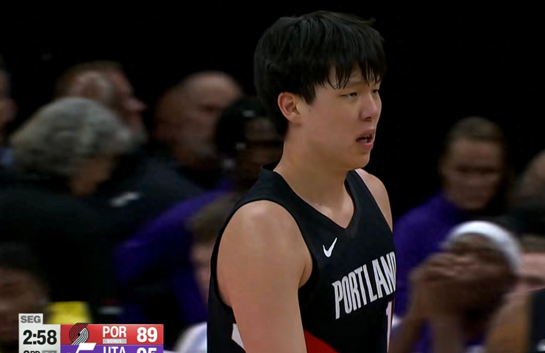 杨瀚森NBA季前赛收官战遇挫，3分0板6犯离场显成长阵痛