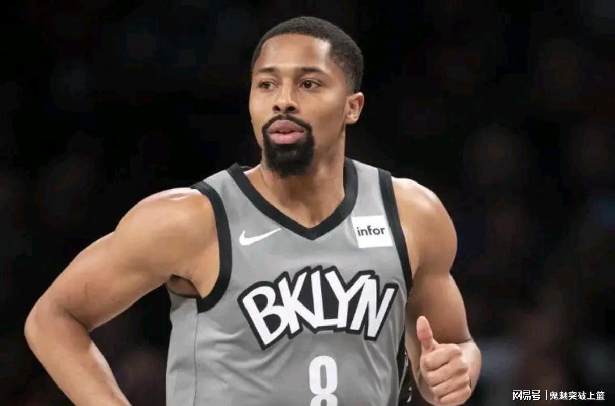 突发！黄蜂队确认裁掉斯潘塞·丁威迪，NBA老将何去何从？