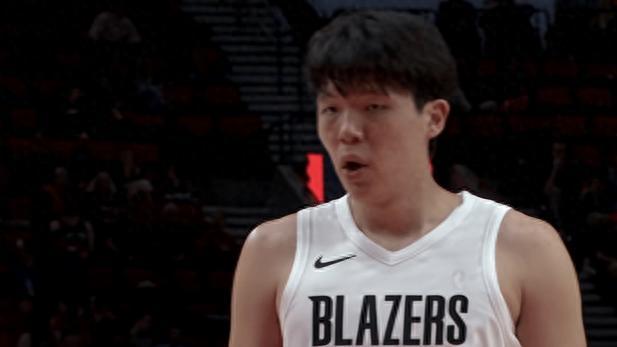 杨瀚森季前赛表现起伏 开拓者惜败爵士暴露短板