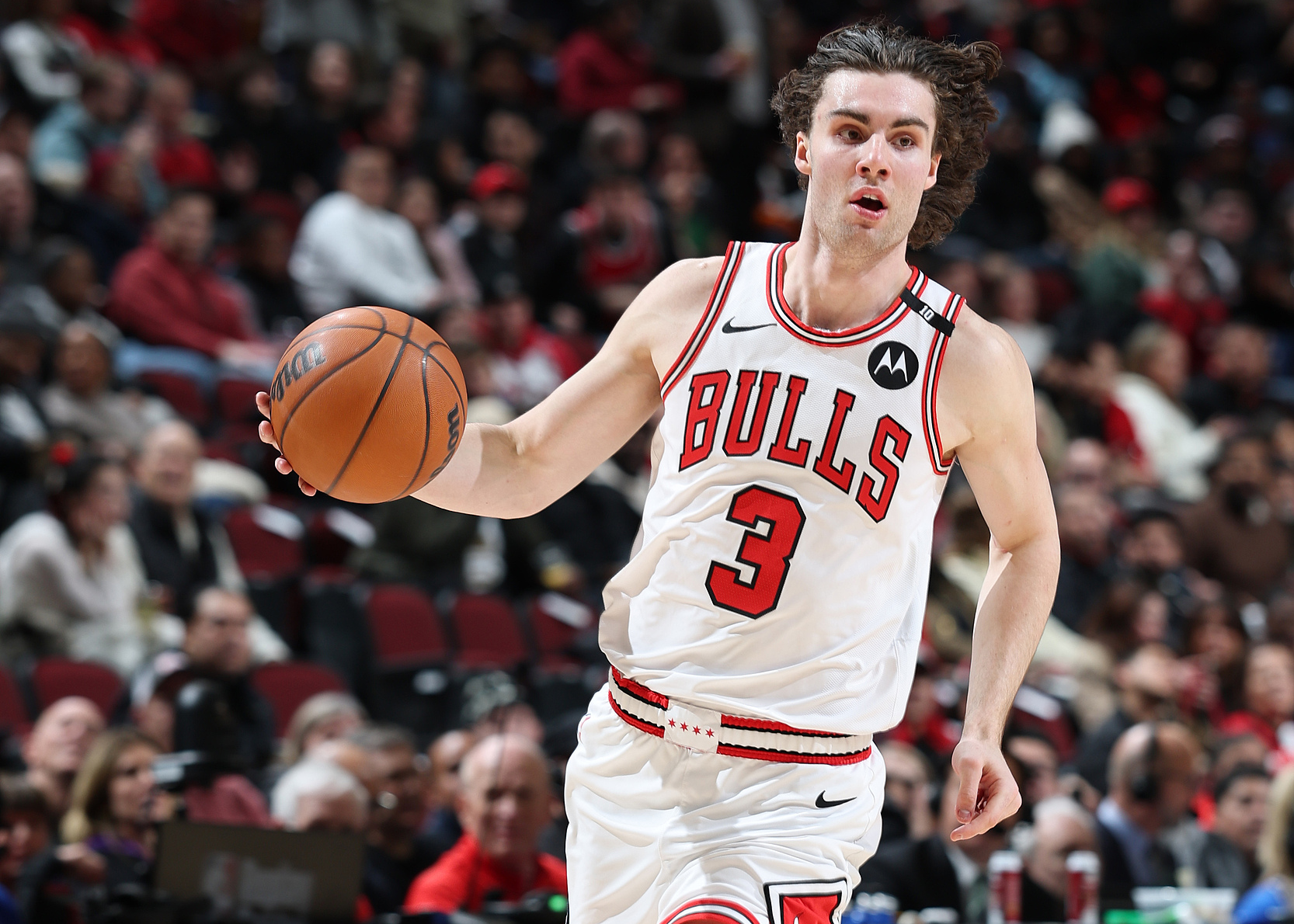 公牛季前赛收官战7人得分上双，126-120力克森林狼