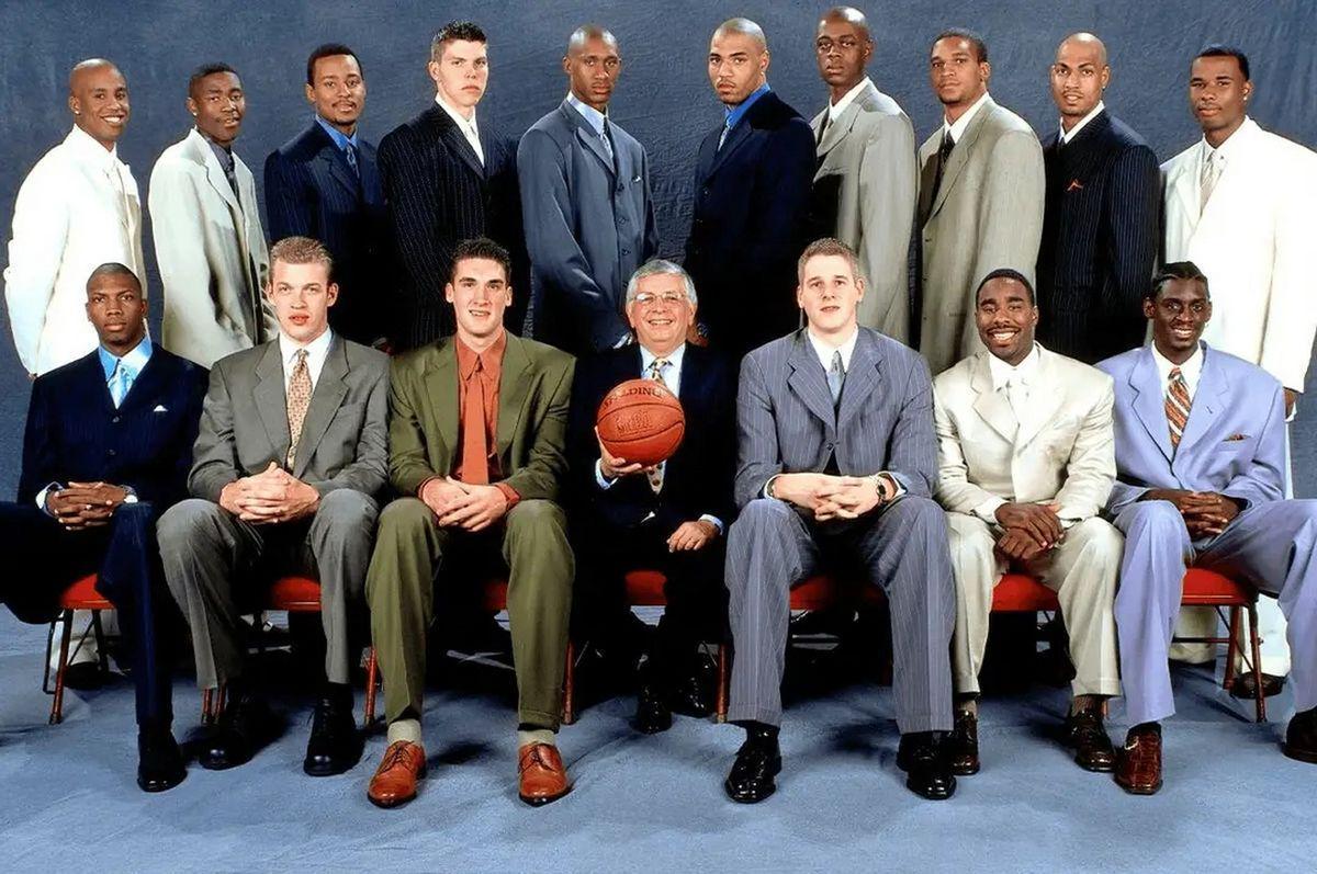 2000年NBA新秀：史上最差一届？全明星仅3人，高顺位多水货