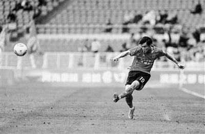 辽宁铁人队明日冲超在望，三重形势助力提前圆梦