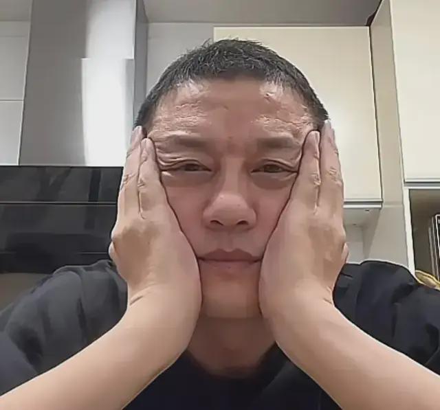 李亚鹏负债几千万：他踩的五个坑，很多人都没躲过