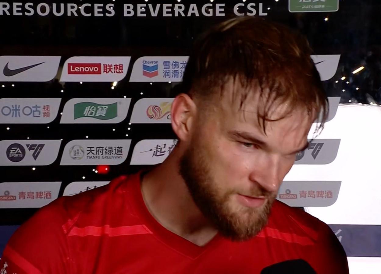 提莫-莱切特：蓉城虽错失良机，但体能优势助胜梅州客家