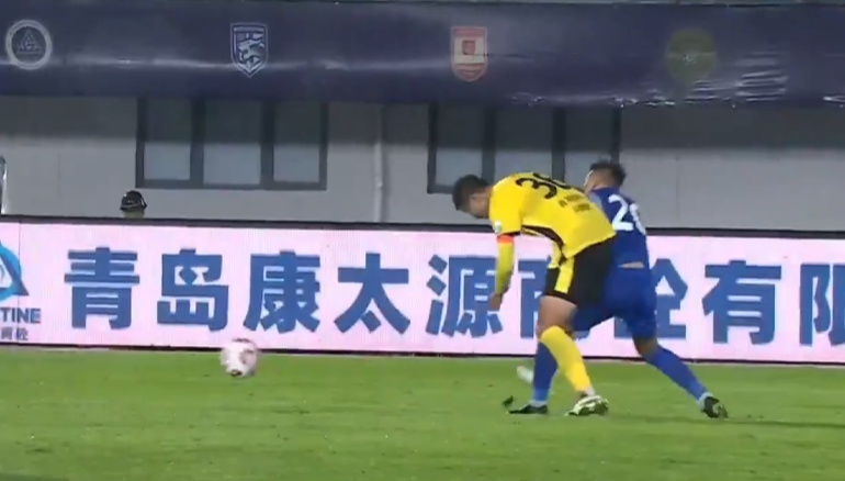 中超27轮：西海岸错失好局，孙捷红牌成转折