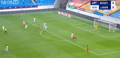 中超第27轮：海港3-2险胜海牛，莱昂纳多双响定乾坤