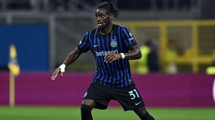 意媒曝比塞克或1月离队：出场时间不足成主因