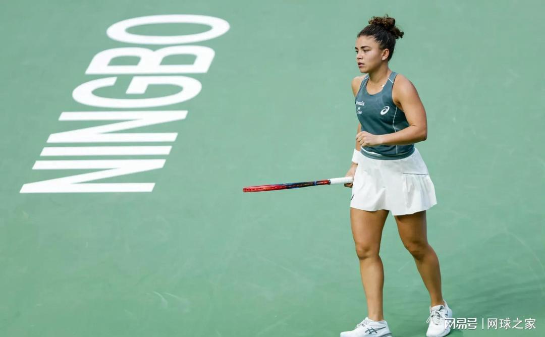 鲍里妮逆转本西奇引热议，年终总决赛席位花落谁家？